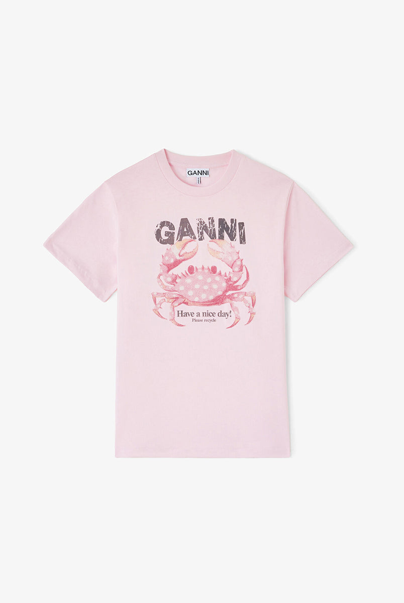 Luźny, bawełniany, różowy t-shirt BASIC COTTON JERSEY Chalk Pink GANNI z okrągłym dekoltem i krótkim, szerokim rękawem. Z przodu posiada grafikę z krabem, która wykończona jest transparentnymi koralikami oraz logo GANNI. Wykonany z miękkiej bawełny organicznej. Idealny z jeansami lub spódnicą.
-Luźny fason
-Miękka bawełna organiczna
-Zamów t-shirt w swoim standardowym rozmiarze. Jeśli chcesz, żeby był bardziej oversizowy - zamów go w większym rozmiarze.