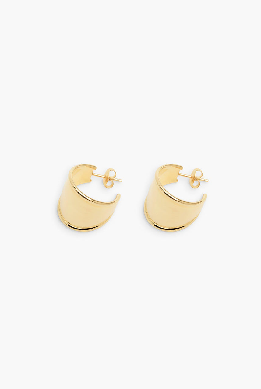Minimalistyczne, zaokrąglone kolczyki 12124 RAGBAG Contour Hoops Gold ze srebra próby 925. Zapinane na szyft.
Bez niklu.
Kolczyki nie podlegają zwrotowi ani wymianie ze względów higienicznych.
