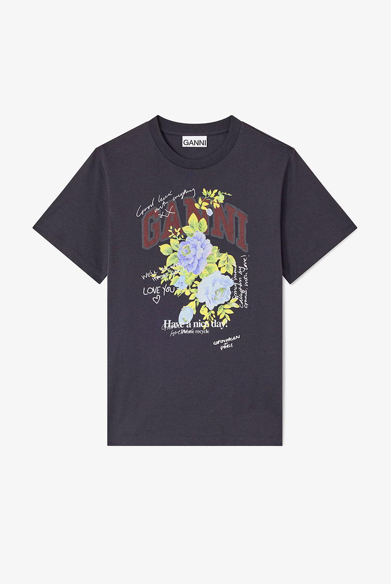 Luźny, bawełniany, ciemnoszary t-shirt 4342 BASIC COTTON JERSEY ROSE GANNI z okrągłym dekoltem i krótkim, szerokim rękawem. Z przodu posiada grafikę z różami, napis 'Have a nice day' oraz logo GANNI. Wykonany z miękkiej bawełny organicznej. Idealny z jeansami lub spódnicą.