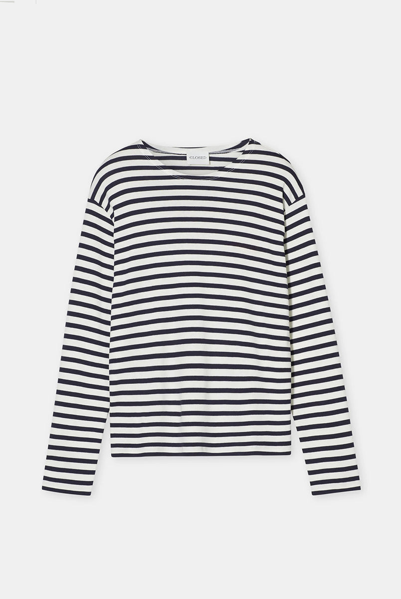 Luźny longsleeve Basic marki CLOSED w granatowo-białe paski. Bluzka ma okrągły dekolt, długie rękawy i opadające ramiona. Wykonana z bardzo miękkiej i przyjemnej dla skóry tkaniny z bawełną i modalem. Załóż longsleeve do jeansów, lnianych spodni czy ulubionych szortów.
-Luźny fason
-Wykonany z miękkiej tkaniny
-Zamów longsleeve w swoim standardowym rozmiarze