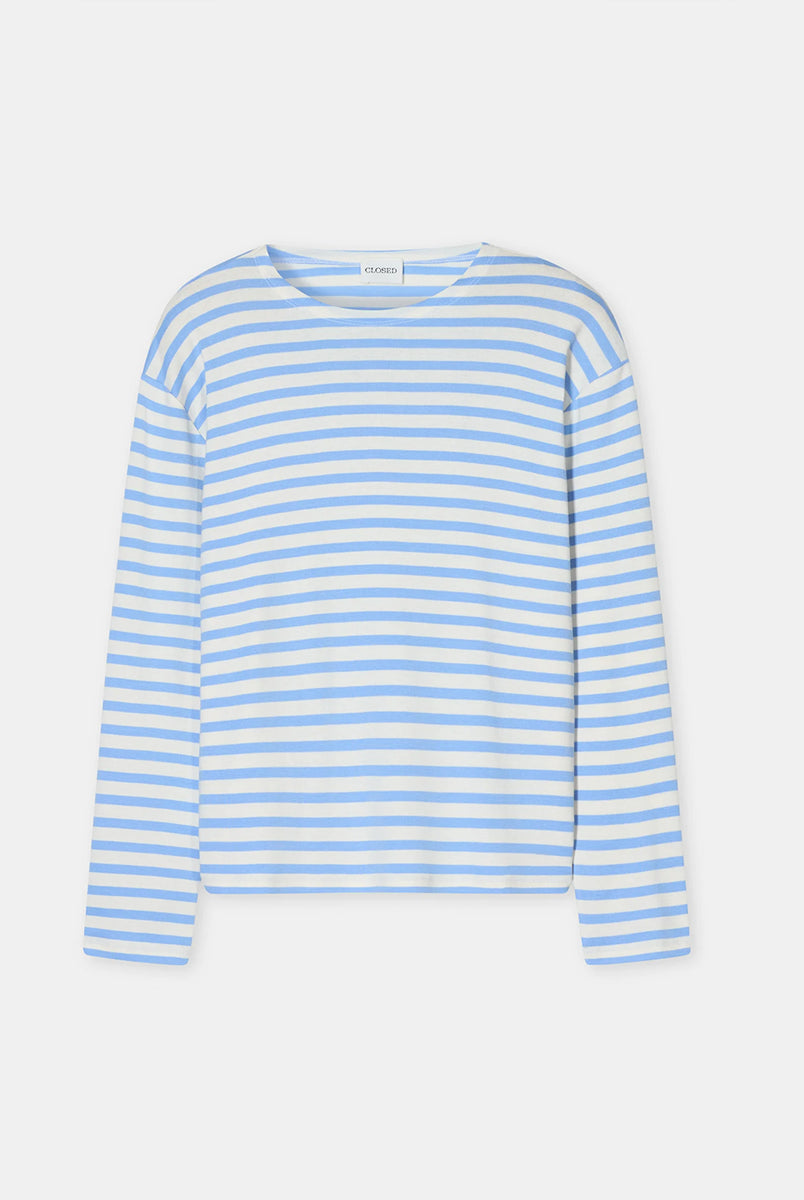 Luźny longsleeve Basic marki CLOSED w niebiesko-białe paski. Bluzka ma okrągły dekolt, długie rękawy i opadające ramiona. Wykonana z bardzo miękkiej i przyjemnej dla skóry tkaniny z bawełną i modalem. Załóż longsleeve do jeansów, lnianych spodni czy ulubionych szortów.
-Luźny fason
-Wykonany z miękkiej tkaniny
-Zamów longsleeve w swoim standardowym rozmiarze