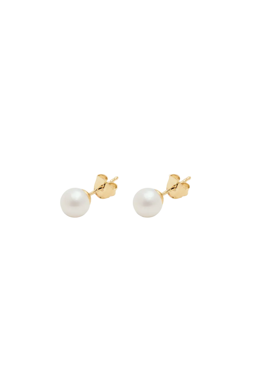 Delikatne, minimalistyczne kolczyki 12054 RAGBAG Olga Studs Gold ze srebra próby 925 z perłami słodkowodnymi. Zapinane na sztyft.
Bez niklu.
Kolczyki nie podlegają zwrotowi ani wymianie ze względów higienicznych.