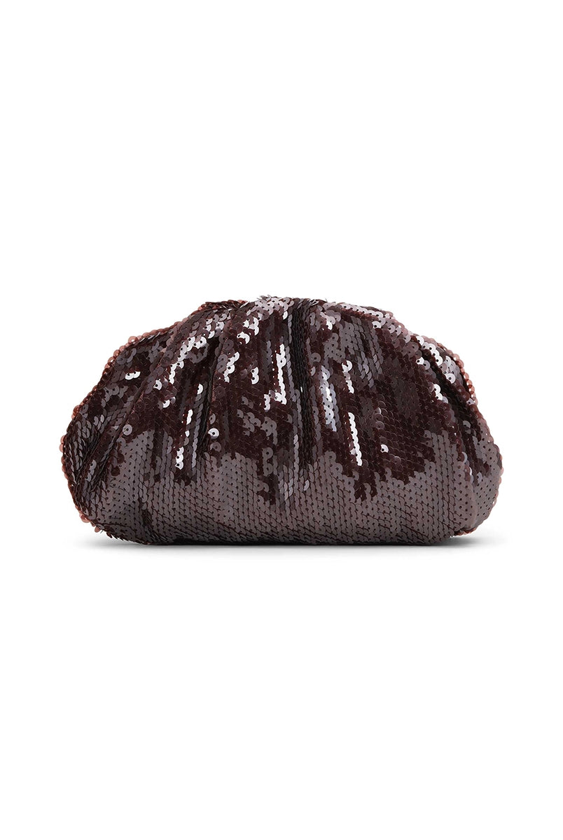 Torebka kopertówka Sequin Clutch Grey SUI AVA o miękkiej powierzchni pokrytej połyskującymi cekinami. Jej elastyczny kształt nadaje jej swobodny, a zarazem elegancki wygląd. To idealny dodatek do Twojej stylizacji. Pomieści niezbędne drobiazgi, takie jak telefon, klucze i szminkę. Noś ją w dłoni jak elegancką kopertówkę.