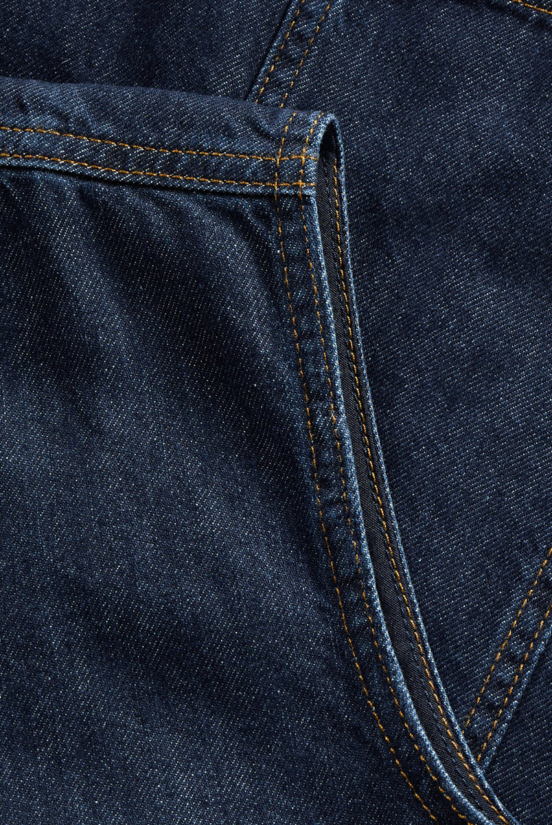 Dopasowana kamizelka Tammy Indigo Blue marki SKALL bez rękawów, z okrągłym dekoltem, podwójnymi szwami i zaszewkami. Zapinana na guziki z przodu. Wykonana w 100% z bawełny organicznej.
-Dopasowany krój
-Okrągły dekolt
