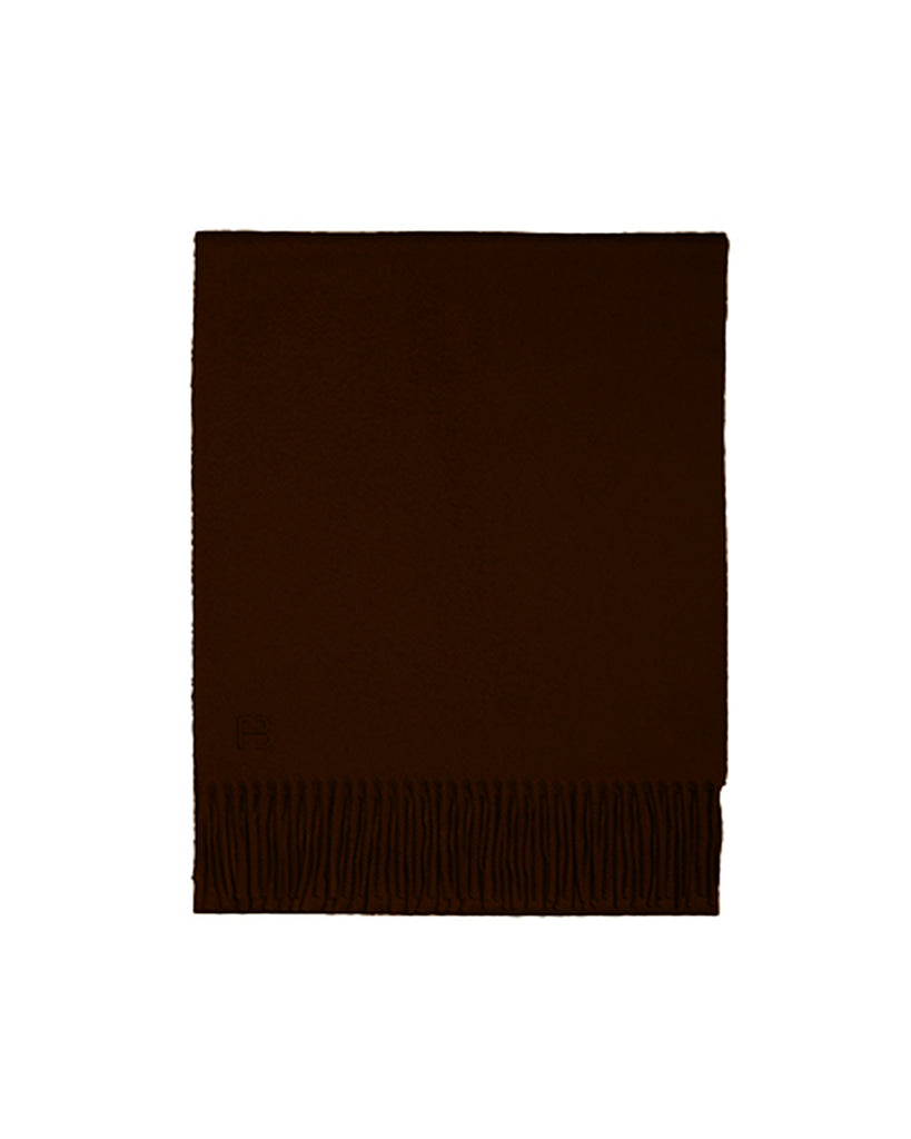 Klasyczny szal A1B U ERIC BOMPARD Chocolat w kolorze brązowym wykończony frędzlami. U dołu szala wyhaftowane jest logo marki. Wykonany w 100% z kaszmiru.&nbsp;
