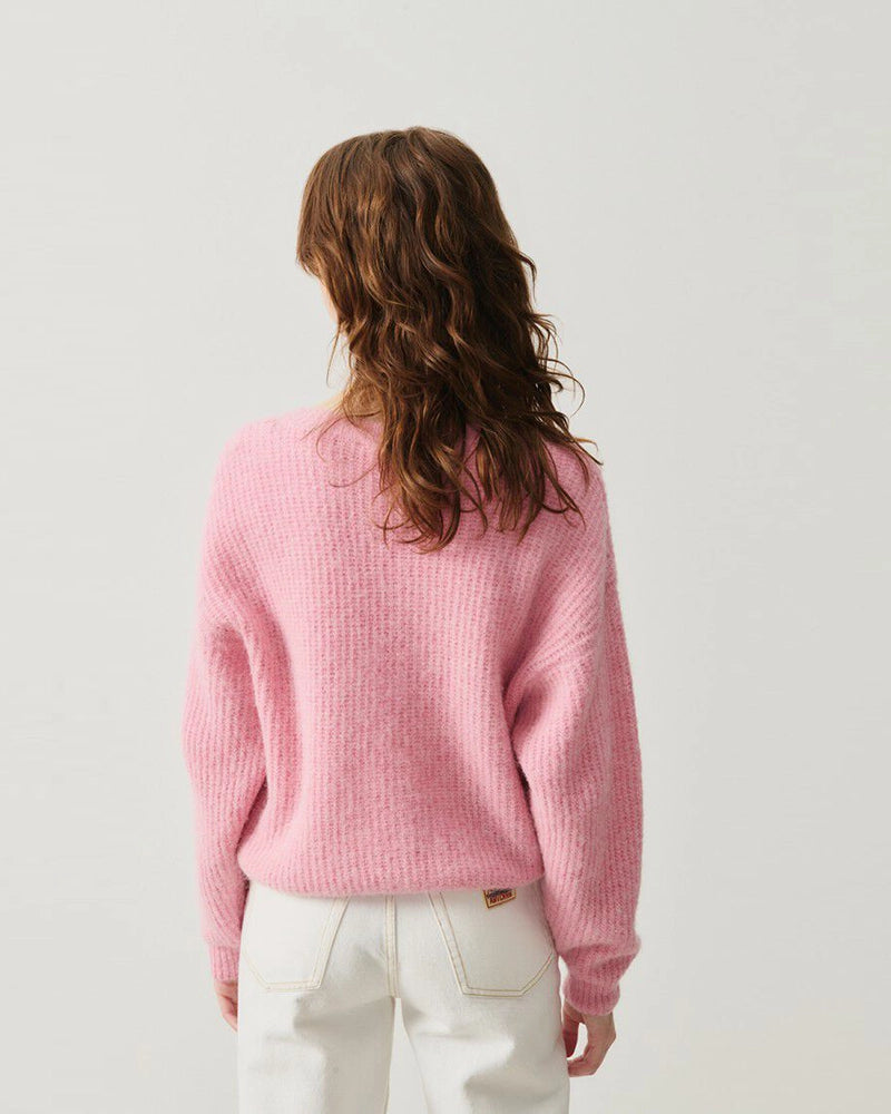 Luźny, różowy sweter EAST American Vintage o pudełkowym kroju