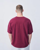Oversizowy T-shirt unisex FIZVALLEY z krótkim rękawem. Posiada okrągły dekolt i krótki rękaw. Wykonany z grubej bawełny.