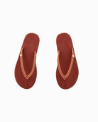 Minimalistyczne, płaskie klapki japonki Saionara Rope Ancient Greek Sandals z cienkimi, plecionymi paskami ze sznurków. 