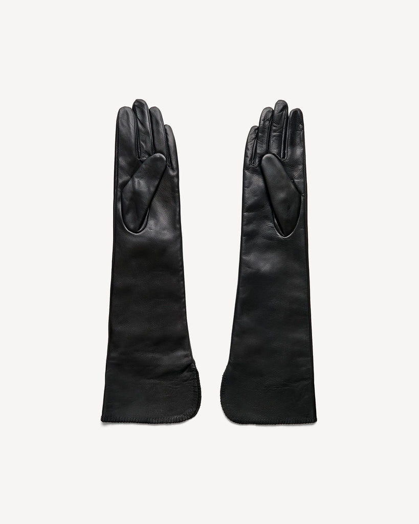 Długie, skórzane rękawiczki Gemi By Malene Birger z niewielkimi, haftowanymi emblematami z logo marki. 