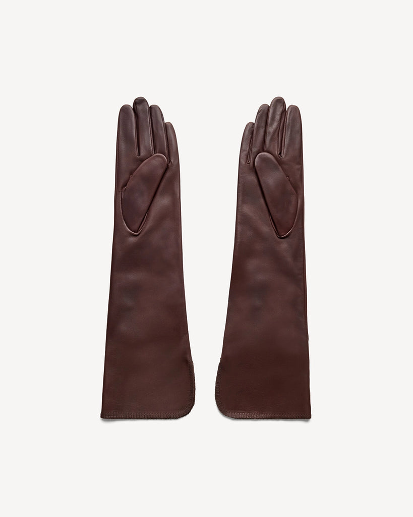 Długie, skórzane rękawiczki Gemi By Malene Birger z niewielkimi, haftowanymi emblematami z logo marki.