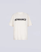 Luźny t-shirt o prostym kroju Josie Love Stories z nadrukiem i kontrastowym napisem. Koszulka ma prosty krój i okrągły dekolt. Wykonana z miękkiej bawełny.&nbsp;

-Zamów t-shirt w swoim normalnym rozmiarze