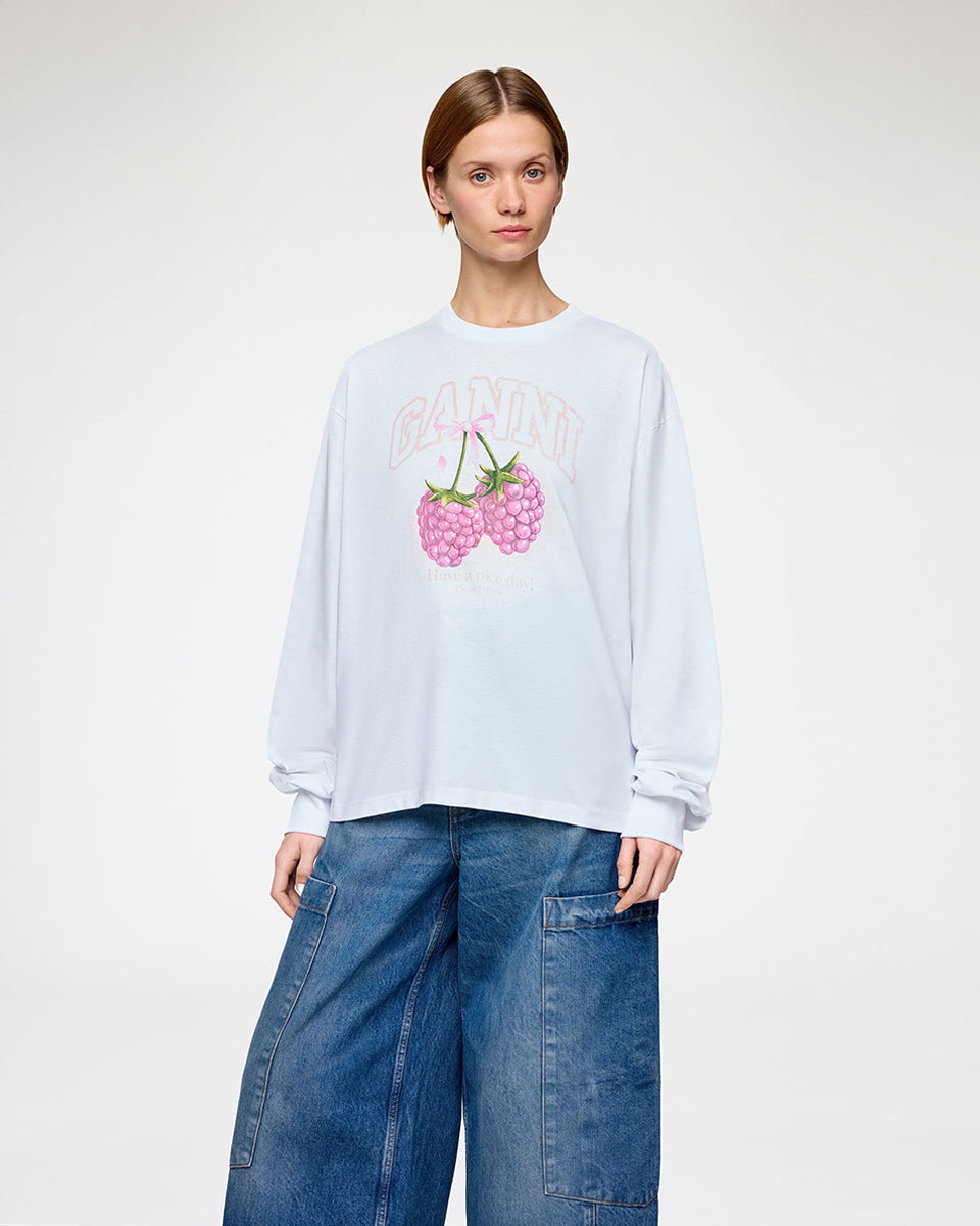 Oversizowy, biały Longsleeve Raspberry Print GANNI Bright White z nadrukiem z malinami I logo marki. Koszulka ma okrągły dekolt i długie rękawy zakończone ściągaczami. Wykonana z bawełny organicznej.

-Luźny krój

-100% bawełna organiczna

-Zamów w swoim standardowym rozmiarze