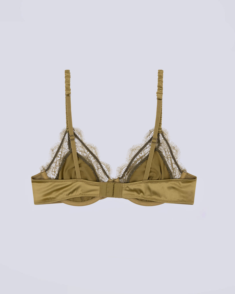 Zielony, satynowy stanik Lovely Love Stories z miękkimi, trójkątnymi miseczkami i fiszbiną. Miseczka obszyta jest zmysłową koronką z kwiatowym wzorem. Biustonosz ma cienkie ramiączka o regulowanej długości obszyte marszczoną tkaniną. Z tyłu posiada regulowane zapięcie na haftki.&nbsp;