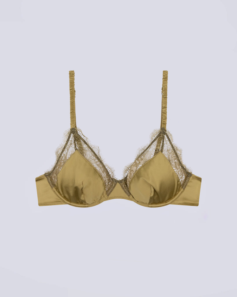 Zielony, satynowy stanik Lovely Love Stories z miękkimi, trójkątnymi miseczkami i fiszbiną. Miseczka obszyta jest zmysłową koronką z kwiatowym wzorem. Biustonosz ma cienkie ramiączka o regulowanej długości obszyte marszczoną tkaniną. Z tyłu posiada regulowane zapięcie na haftki.&nbsp;