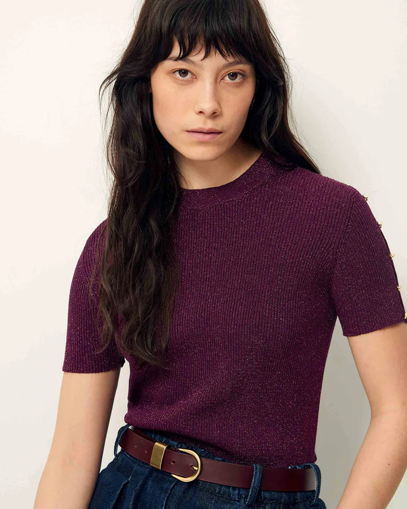 Skórzany, bordowy pasek Miloa Burgundy marki Sessun wykonany ze skóry krowiej, z grawerowaną klamrą i metalową szlufką.&nbsp;