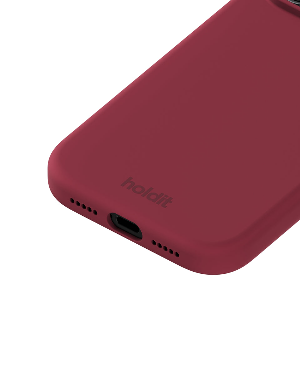 Silikonowe etui Red Velvet chroni i odświeża Twój telefon dzięki miękkiej i elastycznej powierzchni. Charakteryzuje się minimalistycznym designem i komfortowym wykończeniem, które zakrywa przyciski głośności i krawędzie. Wykonane jest w 100% z poliwęglanu z recyklingu z certyfikatem GRS.&nbsp;