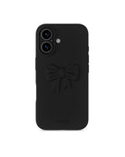 Miękka, silikonowa naklejka Bow Black z wypukłym wzorem, tworzącym unikalny efekt 3D. Przyklej ją do swojego telefonu, laptopa lub notesu za pomocą klejącego tyłu. Dopasuj ją do silikonowego etui w tym samym odcieniu lub w kontrastującym kolorze.