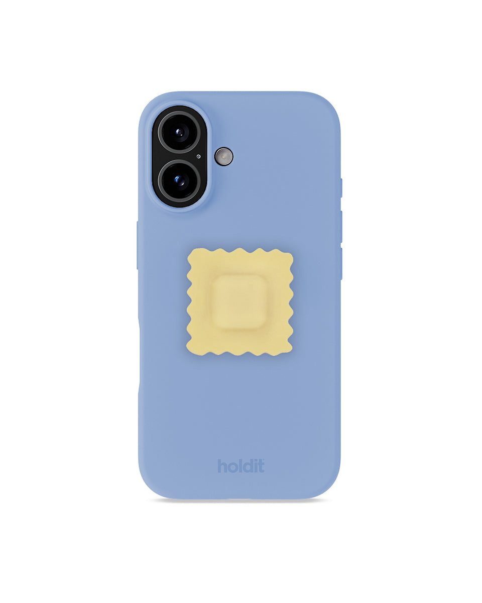 Miękka, silikonowa naklejka Ravioli z wypukłym wzorem, tworzącym unikalny efekt 3D. Przyklej ją do swojego telefonu, laptopa lub notesu za pomocą klejącego tyłu. Dopasuj ją do silikonowego etui w tym samym odcieniu lub w kontrastującym kolorze.