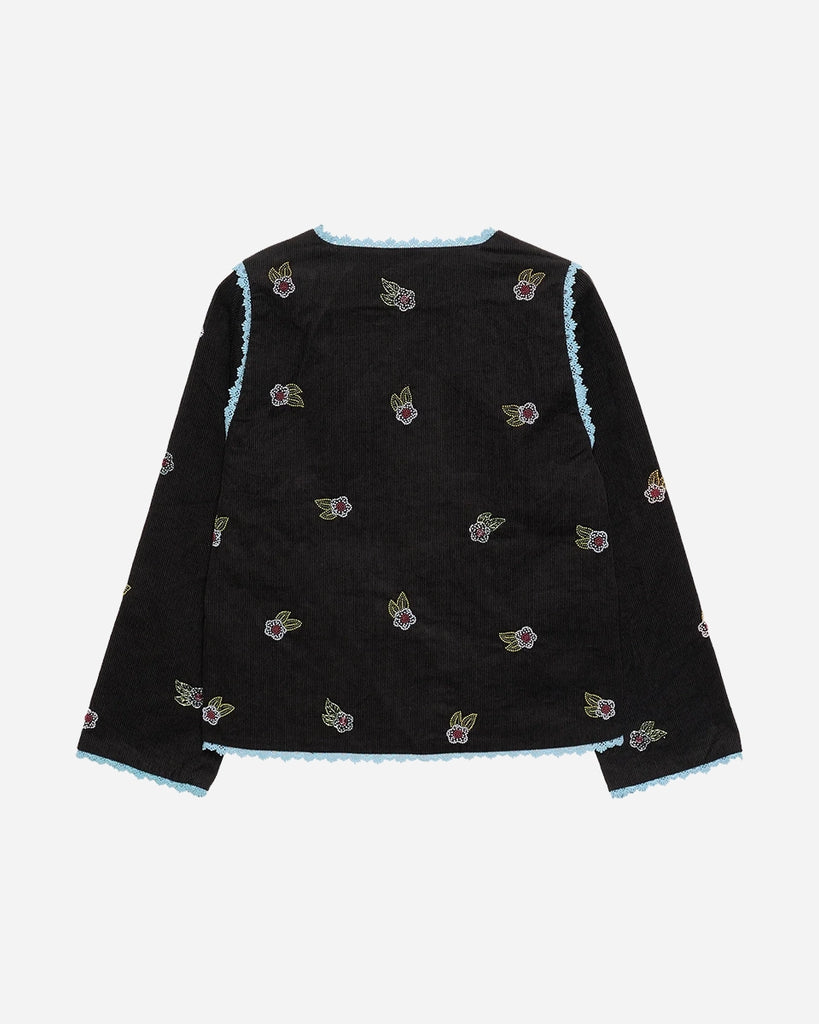 Cienka, krótka, sztruksowa kurtka Tahlia SISSEL EDELBO z trójkątnym dekoltem, wiązana z przodu na kokardki. Wyszywana kolorowymi, drobnymi koralikami w uroczy, kwiatowy wzór. Wykończona drobną, kontrastową koronką.