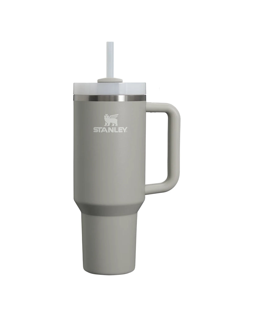 Duży, kultowy kubek termiczny STANLEY QUENCHER Flowstate™ Tumbler H2.O 1.18L z silikonową, wyciąganą słomką, wygodnym uchem i odkręcanym, szczelnym wieczkiem