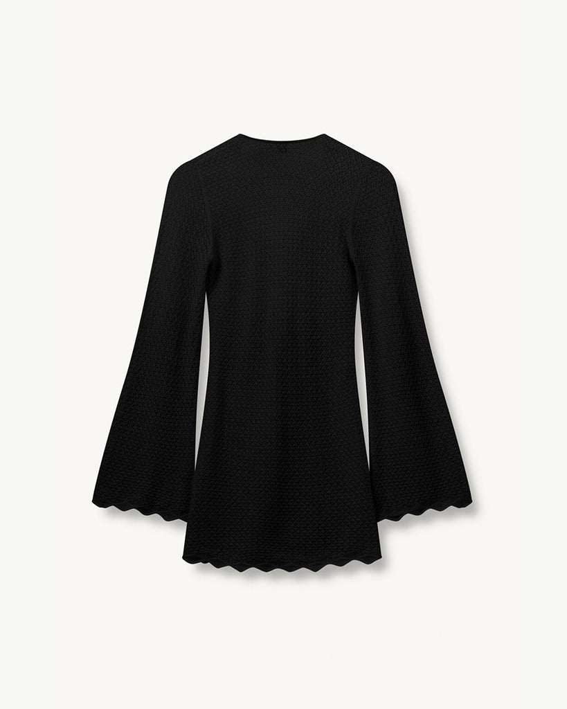 Krótka, koronkowa, czarna sukienka z głębokim dekoltem i długim rękawem Tanzania The Garment