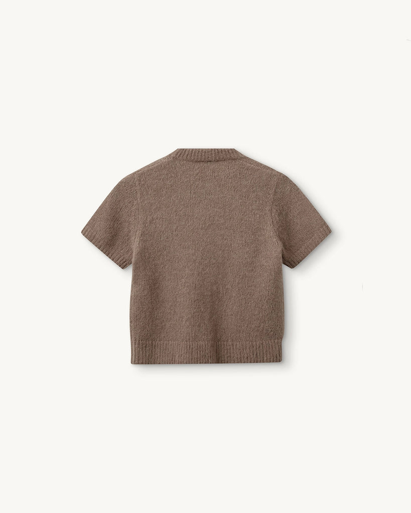 Krótki, beżowy sweter Verbier Knit Tee The Garment z krótkim rękawem i okrągłym dekoltem.